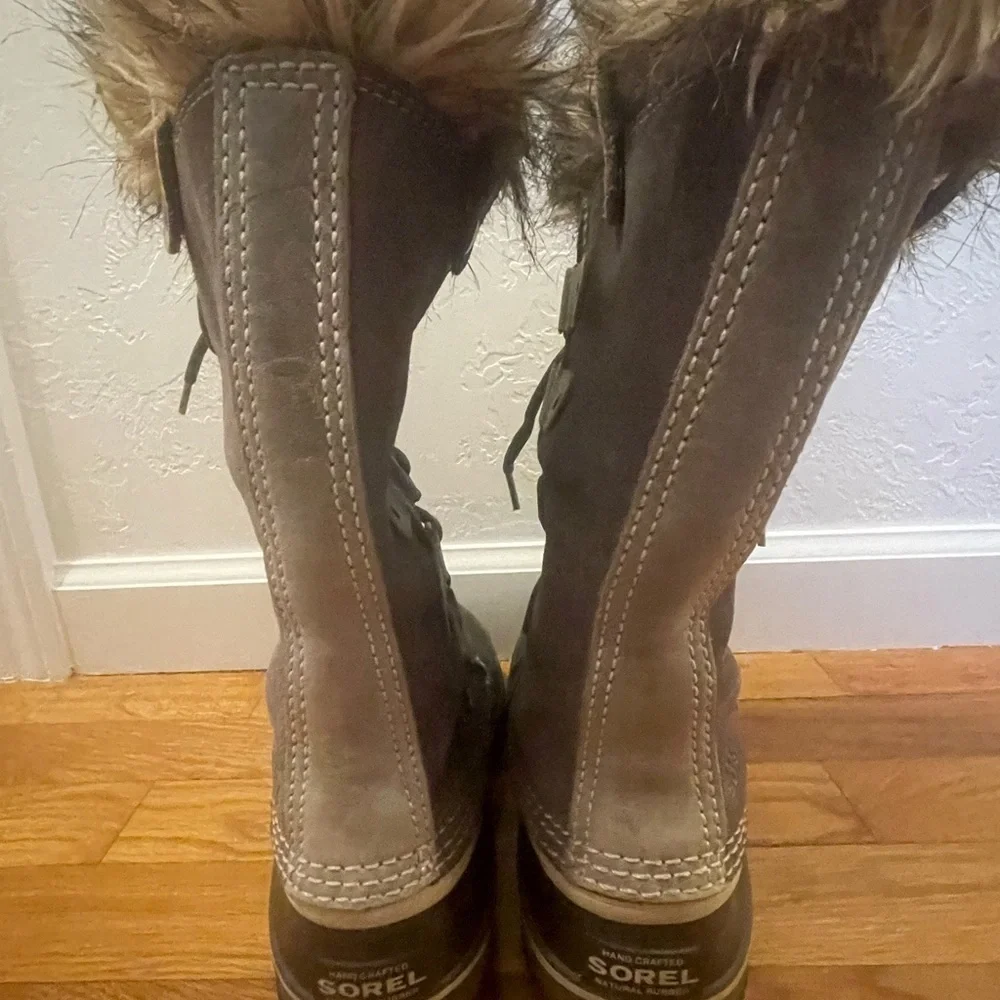 Sorel Joan of Arctic‎ Snow Boots Winter Grey sz 7 Woman